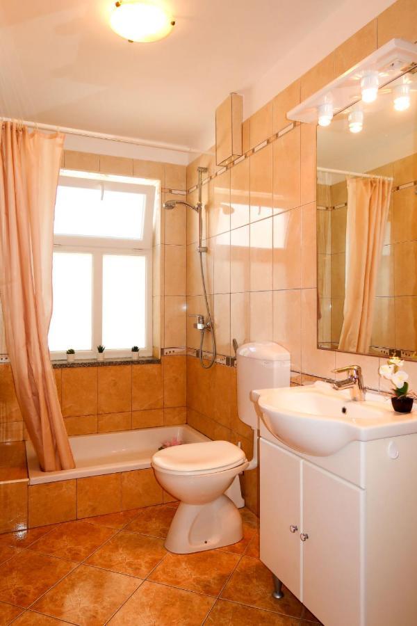 Apartment Marija - Vrb100 By Interhome Vrbnik Kültér fotó